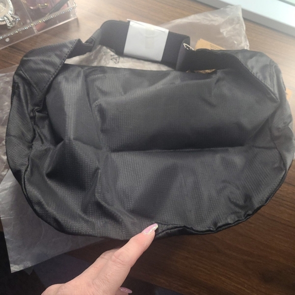 Pink Convertable Fanny Pack - Picture 5 of 11